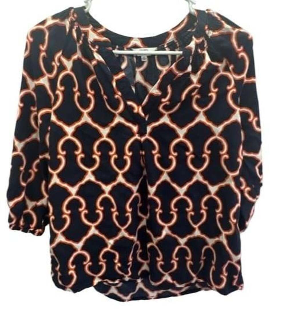 Crown & Ivy Blouse Size XS Navy Geometric 3/4 Sleeve V Neck Top